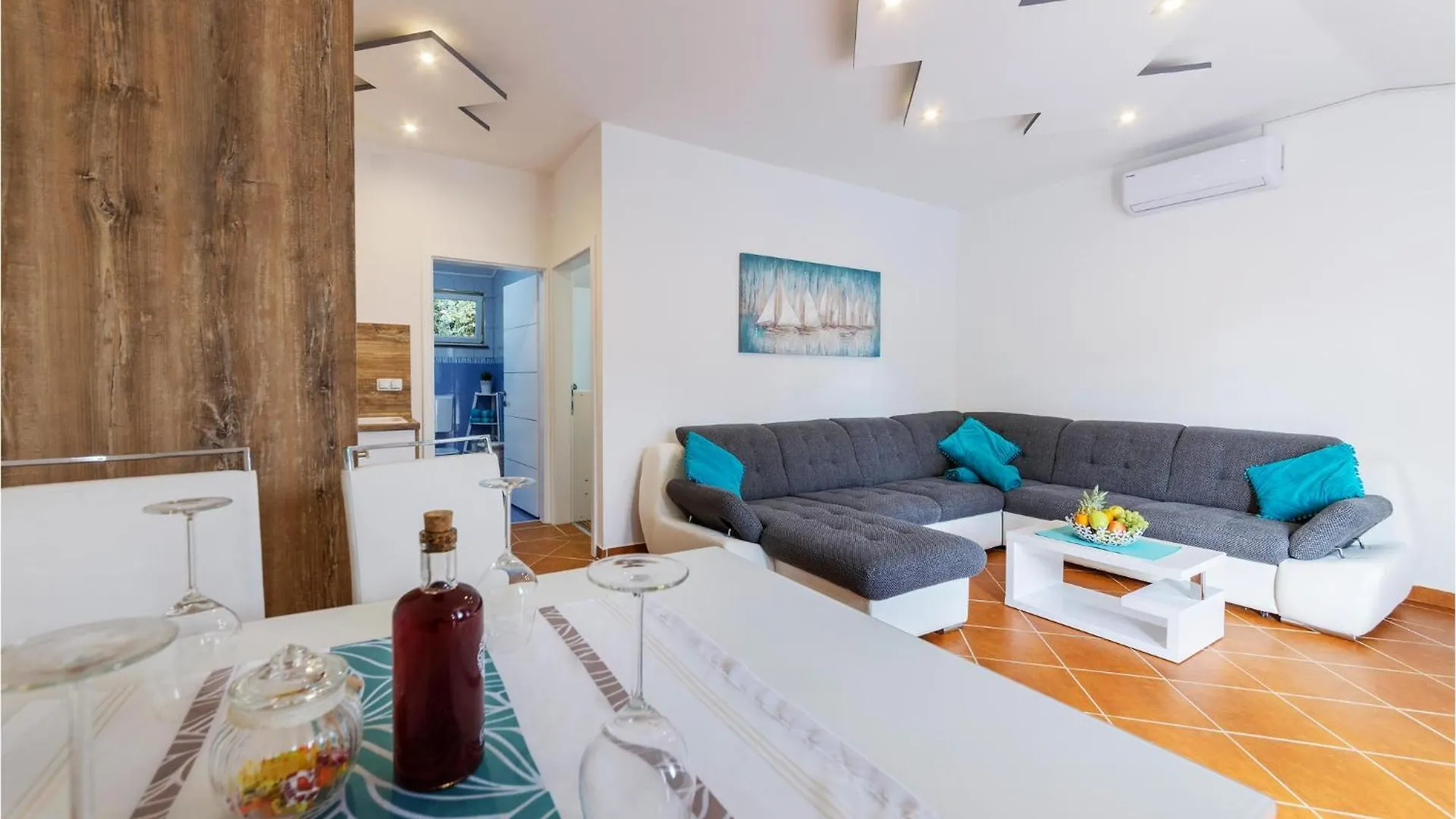 Amazing Apartment In Pavicini With Wifi
